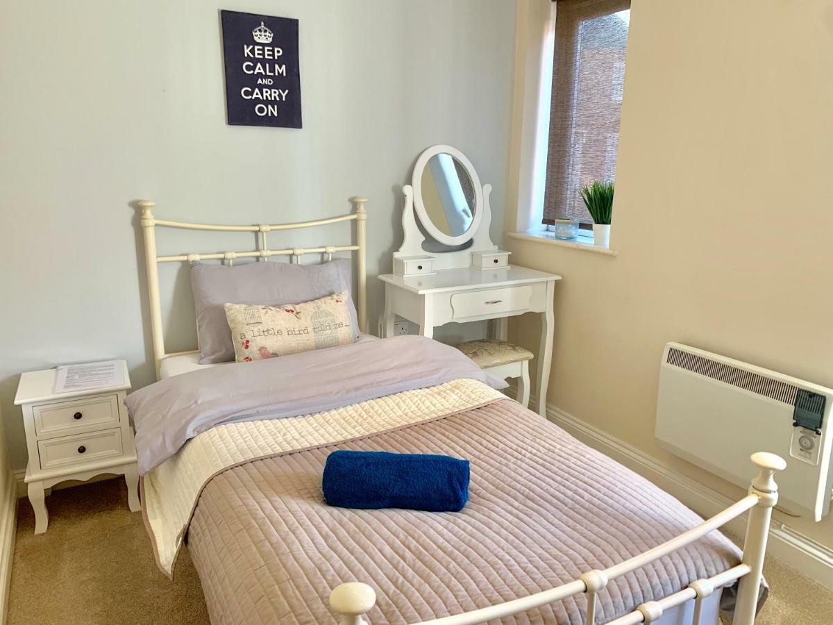 Denim Dreams Apartment Kettering Zewnętrze zdjęcie